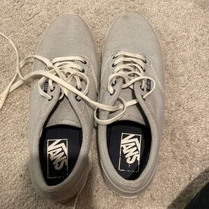 Vans shoe navy blue and white - Size 7